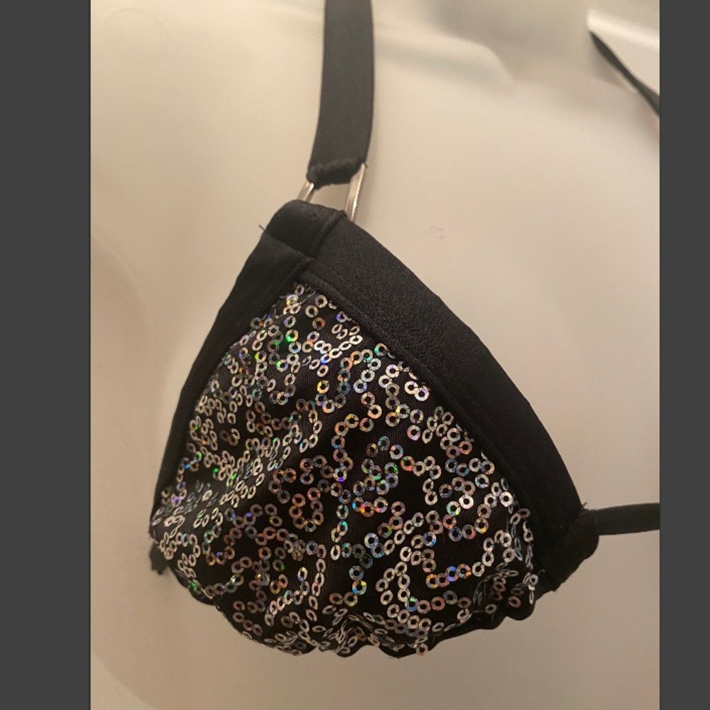 “Night at the Roxy” bikini - Picture 2 of 5